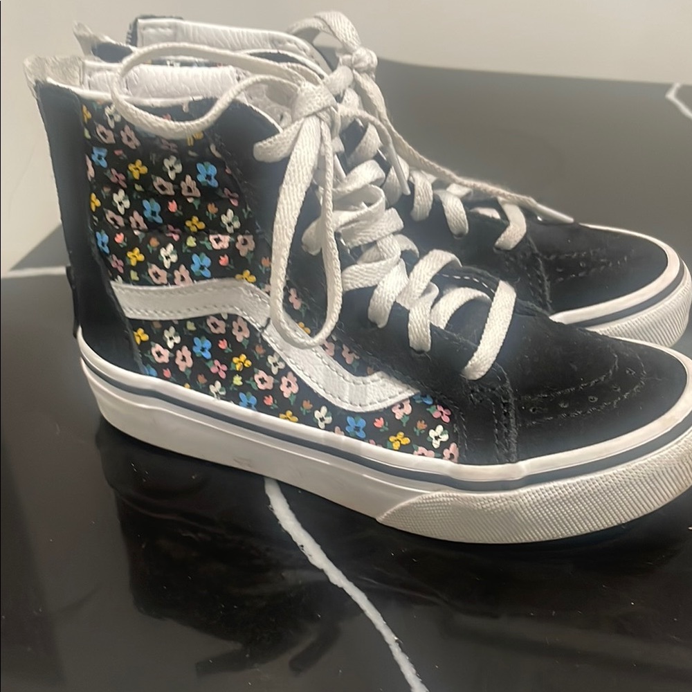 Vans Kids Black Floral High-Top Sneakers